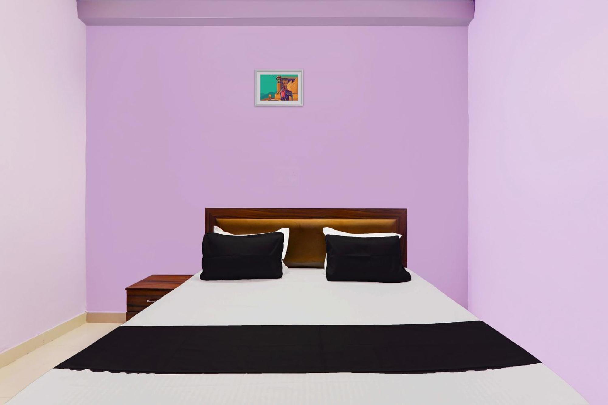 Hotel O Mandakini Galaxy Hotel Kanpur Exterior photo